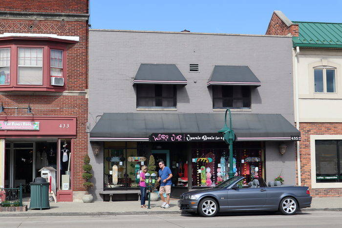 Avon Theatre - May 14 2022 (newer photo)